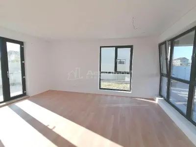 Casa- soseaua Bucuresti - Magurele -Carrefour(fosta Cora)- 220000E-  tva inclus - COMISION 0! - foto 5