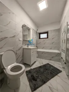 Inchiriem Garsoniera, Moderna, Decomandata, Sanpetru - foto 12