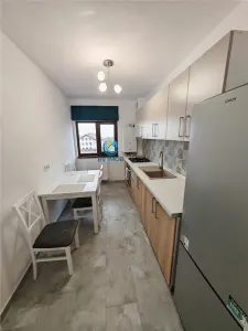Inchiriem Garsoniera, Moderna, Decomandata, Sanpetru - foto 5