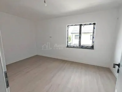 Vanzare -  Casa  - Vila - Prelungirea Ghencea - Dantelei -- 195000E tva inclus -  Comision 0! - foto 8