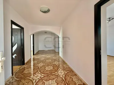 Aparatorii Patriei Vila P+1, NEMOBILATA, renovata acum - foto 12
