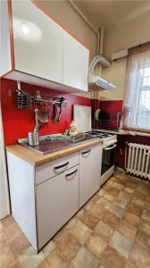 Central | 3 camere decomandate + curte proprie de 35 m²  | Etaj 1 - foto 14