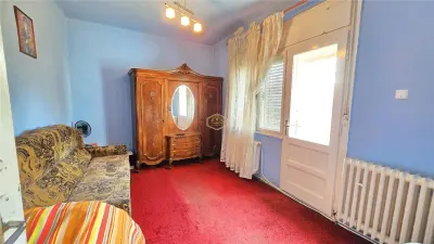 Central | 3 camere decomandate + curte proprie de 35 m²  | Etaj 1 - foto 9