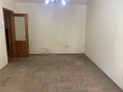 Apartament 2 camere in Focsani , cartier Sud , et 1 /4 , 54 mp , liber - Focsani