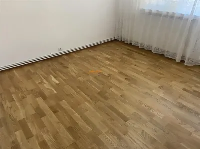 Apartament 3 camere Focsani  ,zona strada Bucegi - Policlinica 2,   etaj 1/3 , 2 bai , decomandat , imbunatatit - foto 15