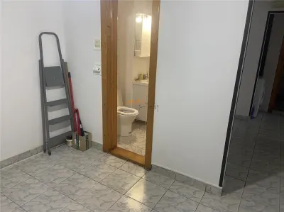 Apartament 3 camere Focsani  ,zona strada Bucegi - Policlinica 2,   etaj 1/3 , 2 bai , decomandat , imbunatatit - foto 5