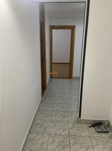 Apartament 3 camere Focsani  ,zona strada Bucegi - Policlinica 2,   etaj 1/3 , 2 bai , decomandat , imbunatatit - foto 9