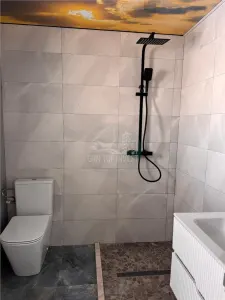 Casa noua moderna cu 6 camere si 3 bai si teren in Sura  Mare - foto 13