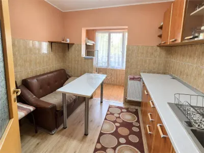 Apertament 2 camere decomandat balcon pivnita zona Valea Aurie - foto 11