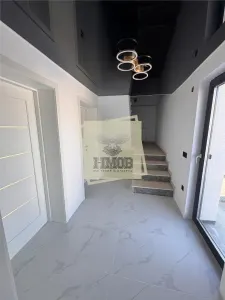Casa noua cu 6 camere si 3 bai in Sura  Mare - foto 8