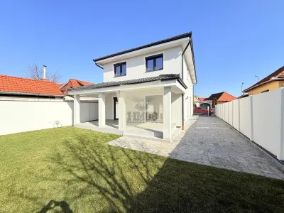 Casa moderna la cheie 4 camere 3 bai si 644 mp teren Selimbar - foto 2