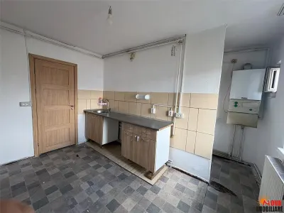 Apartament doua camere Centrul Civic - Zizinului - foto 7