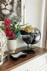 Vila premium de vanzare in Copou – 320 mp | 4 niveluri | 4 suite | 6 bai | Mobilata si utilata complet - foto 16