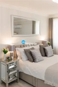Vila premium de vanzare in Copou – 320 mp | 4 niveluri | 4 suite | 6 bai | Mobilata si utilata complet - foto 18