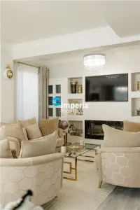 Vila premium de vanzare in Copou – 320 mp | 4 niveluri | 4 suite | 6 bai | Mobilata si utilata complet - foto 6