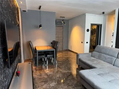 TORONTALULUI - ETAJ 4 - XCITY - 3 CAMERE LUX - 2 BAI - INCALZIRE PARDOSEALA - CLIMA - SMART - Timisoara
