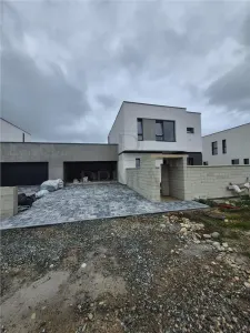 CASA INDIVIDUALA - GARAJ - MOSNITA NOUA - PROIECT DEOSEBIT - foto 2