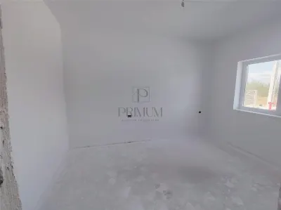 Duplex despartit prin baie - mansardabil - teren generos - foto 6