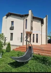 Casa individuala - zona excelenta - la cheie - foto 5
