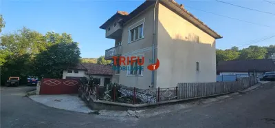 Casa de vanzare Ampoita cu o super priveliste - foto 2