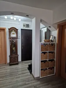 Apartament decomandat cu 2 camere, etaj intermediar, Astra, Brasov - foto 2