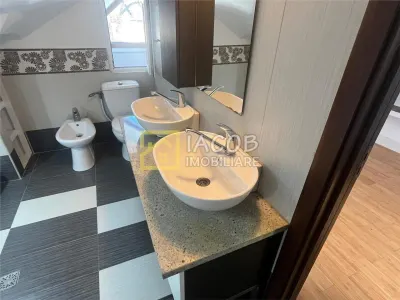 Casa de inchiriat in zona centrala a mun. Bacau, str.N. Titulescu - foto 12