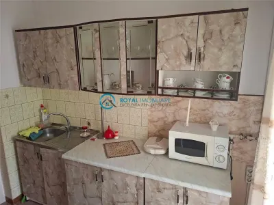 Royal Imobiliare - Vanzare apartament 3 camere zona Paltinis - foto 3