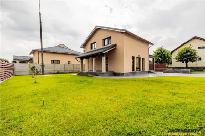Vila noua in cartier rezidential, areal apreciabil, Halchiu, Brasov - foto 11