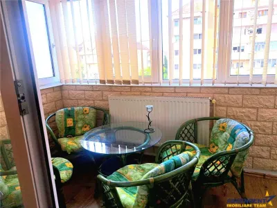 Apartament generos 3 camere de inchiriat, in zona apreciabila, Nicolae Iorga, Sf. Gheorghe - Sfantu Gheorghe