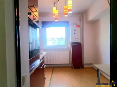 Apartament generos 3 camere de inchiriat, in zona apreciabila, Nicolae Iorga, Sf. Gheorghe - foto 3