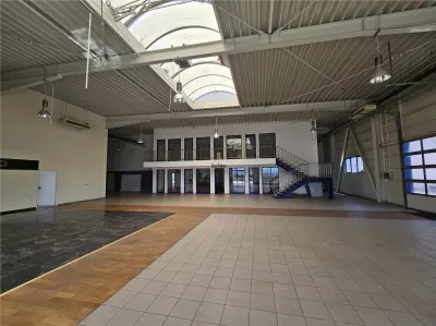 Showroom Auto Complet Echipat  - 1850 mp - Soseaua Alba Iulia - foto 6