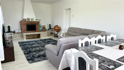 Vilă de Vânzare în Rediu Aldei (Aroneanu) – 350 mp Construiți și 6400 mp Teren - foto 7