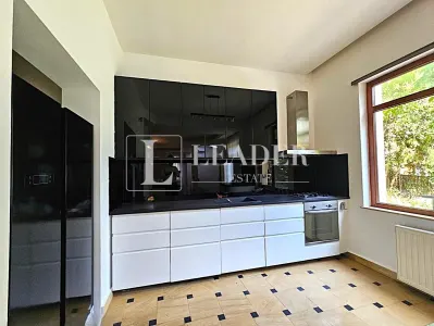 Elegant Detached Villa | 370 sqm | Private Plot | Iancu Nicolae - foto 5