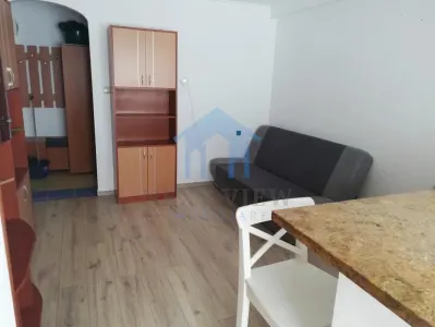 Garsoniera, Intre Lacuri - foto 6