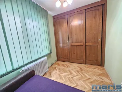 Inchiriere apartament 3 camere Tudor cu 2 bai amenajat. - foto 10