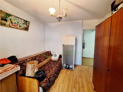 Apartament cu 3 camere, 55 mp utili  | Etaj 1, balcon si beci– Zona Mioritei - foto 4