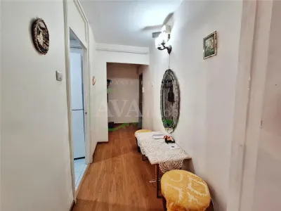 Apartament cu 3 camere, 55 mp utili  | Etaj 1, balcon si beci– Zona Mioritei - foto 6