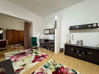 Casa cu 6 camere, pe doua nivele, zona Lipovei, Timisoara - foto 4