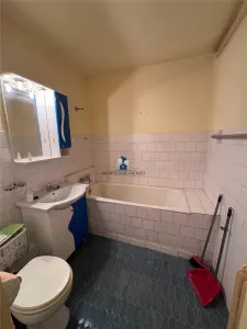 Apartament 3 camere Semidecomandat Al.Calinesti - foto 4