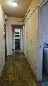 Apartament 2 camere, etaj 1, pe Bld. 1848 , decomandat, cu lift. - foto 7