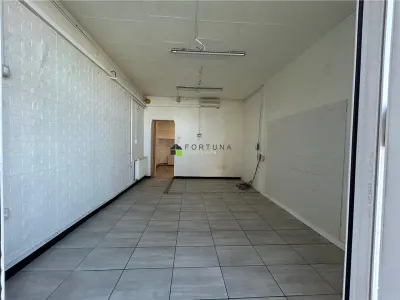 Spatiu comercial cu vad strada Harmanului, Craiter - Brasov