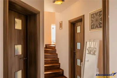 Casa 2019 in Brasov:3 dormitoare+supanta, terasa,2 balcoane,2 parcari - foto 23