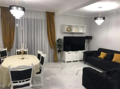 Casă Elegantă | Aproape de Timișoara | 3 Băi | Terasă Generoasă | Curte Proprie - Timisoara