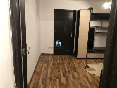Inchiriere Apartament 2 Camere Semidecomandat Resita - foto 5