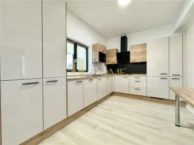 Casa 4 camere de lux, panouri fotovoltaice, MRS Country Ploiesti - foto 5
