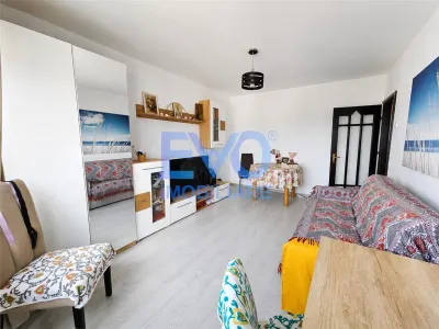 Apartament 3 camere, boxa, Centru,  Bld Independentei Iasi - Iasi