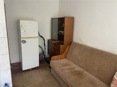 Garsoniera de vanzare , et 3/4 , zona Gara , libera - foto 2