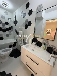 Faleza Nord apartament 3 camere decomandat parter inalt - foto 2