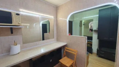 Apartament 3 camere de închiriat — Zona Podu de Piatră - foto 7