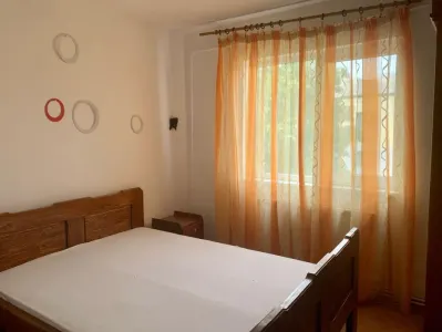 Apartament 2 camere de închiriat — Zona Păcurari - foto 5